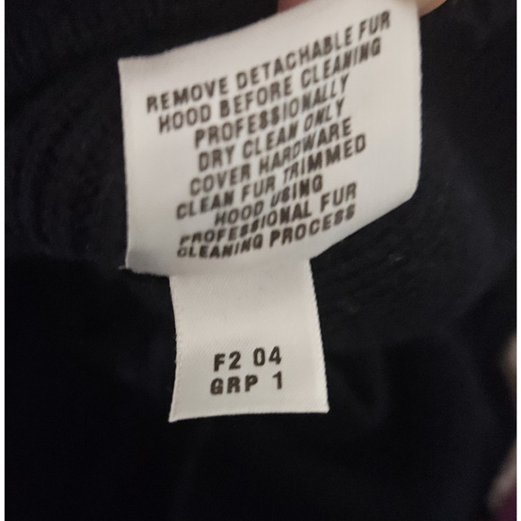 VTG St John Women Cashmere Cardigan Sweater Fox Fur Trim Hood Zip Jacket M Black - Picture 14 of 16